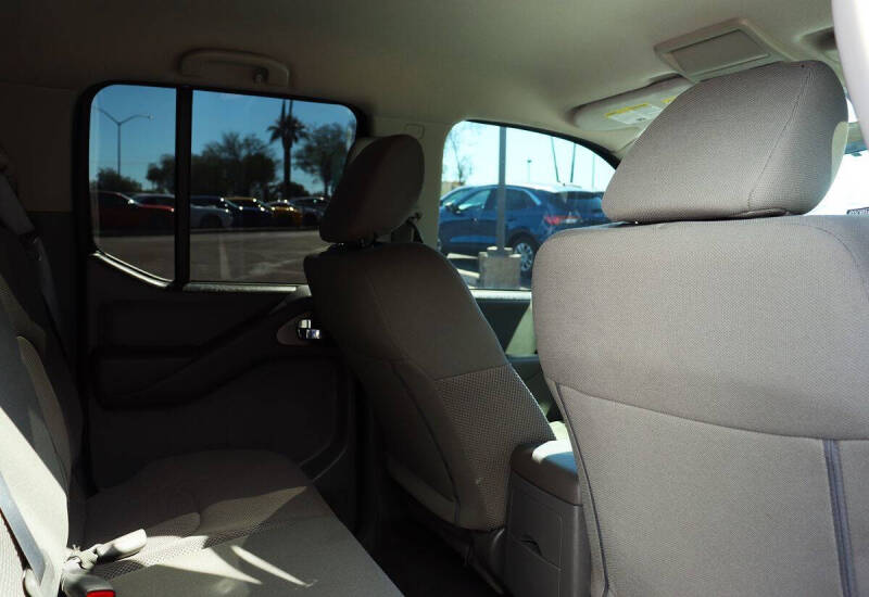 2021 Nissan Frontier S