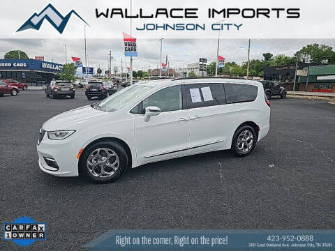 2022 Chrysler Pacifica for sale at WALLACE IMPORTS OF JOHNSON CITY in Johnson City TN