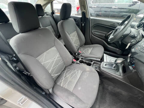 2014 Ford Fiesta S