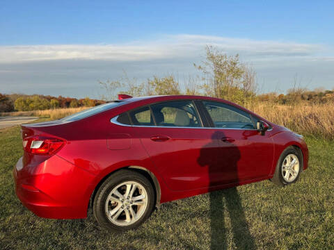 2017 Chevrolet Cruze LT Auto