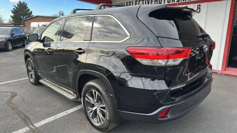 2017 Toyota Highlander Hybrid LE