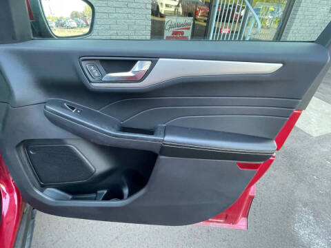 2022 Ford Escape SEL