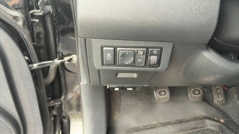 2012 Nissan Versa 1.8 S