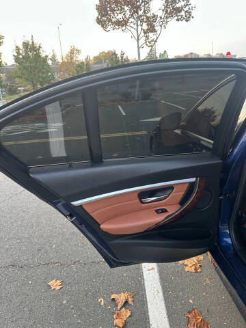 2017 BMW 3 Series 330e iPerformance