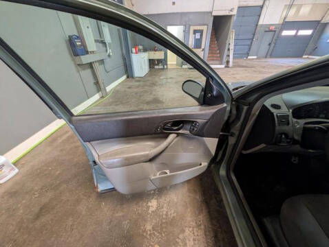2006 Ford Focus ZX5 S