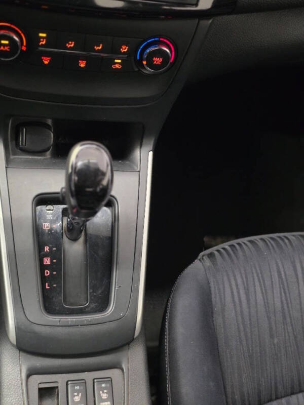 2016 Nissan Sentra SV