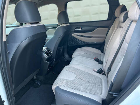 2019 Hyundai Santa Fe SE 2.4L