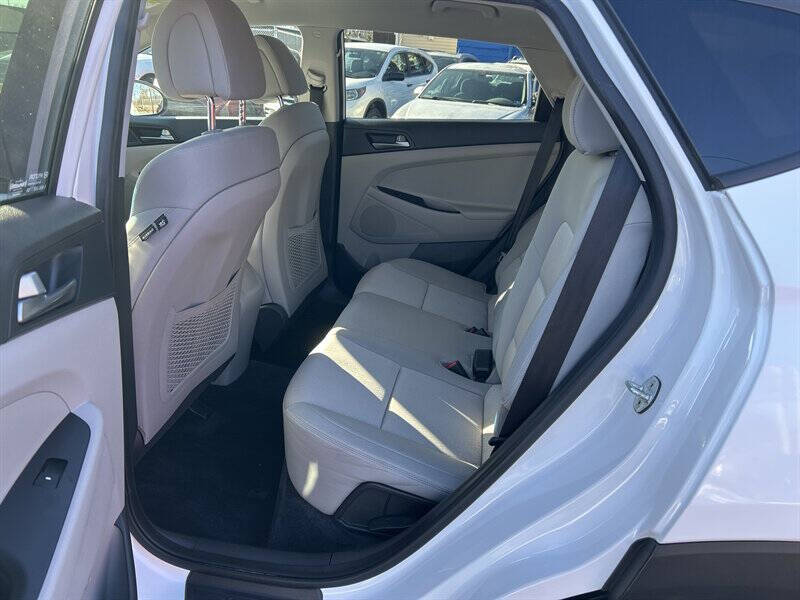 2017 Hyundai Tucson SE