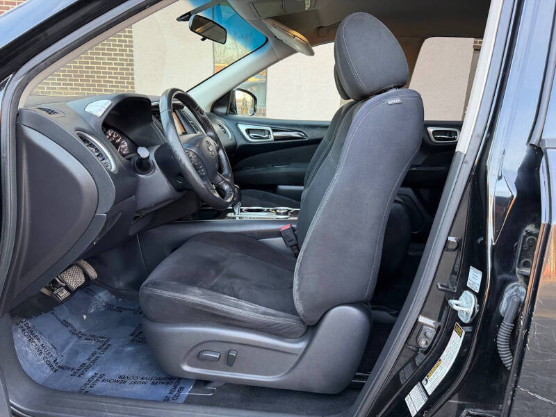 2014 Nissan Pathfinder S