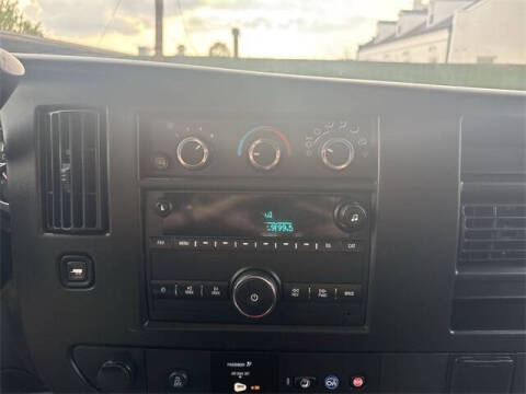 2023 GMC Savana 2500