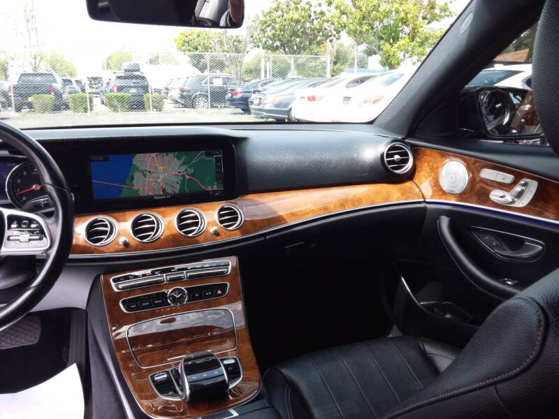2019 Mercedes-Benz E-Class E 300