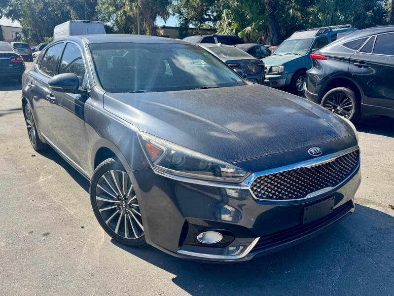 2018 Kia Cadenza Premium