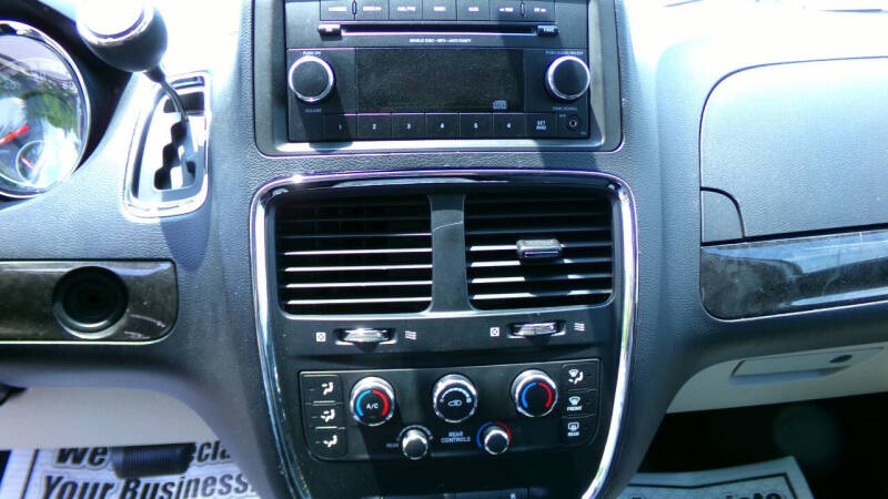 2012 Dodge Grand Caravan SE