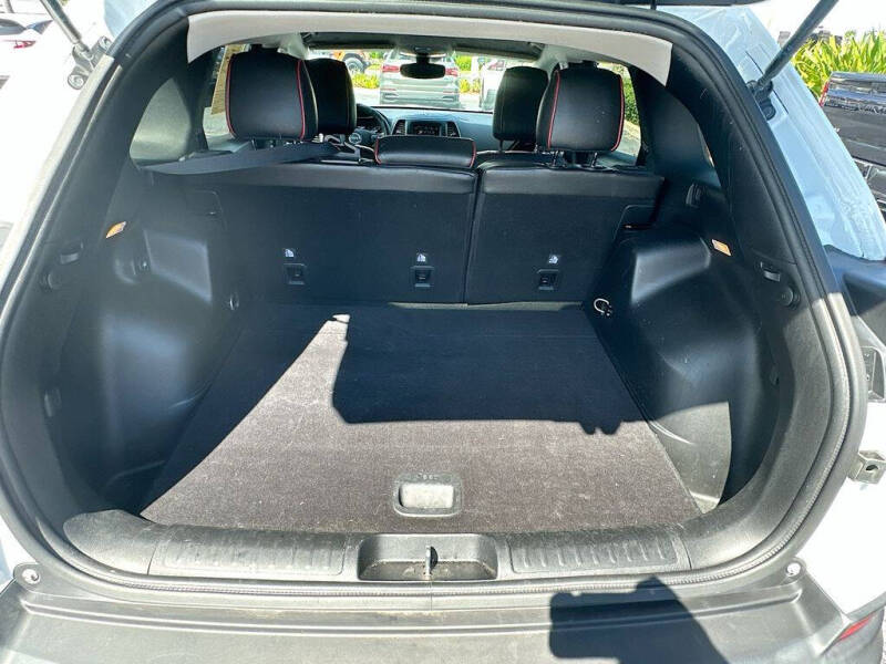 2021 Jeep Cherokee Altitude