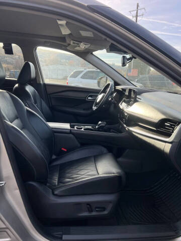 2021 Nissan Rogue Platinum