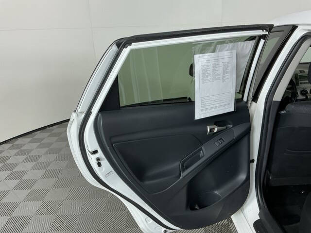 2010 Toyota Matrix S