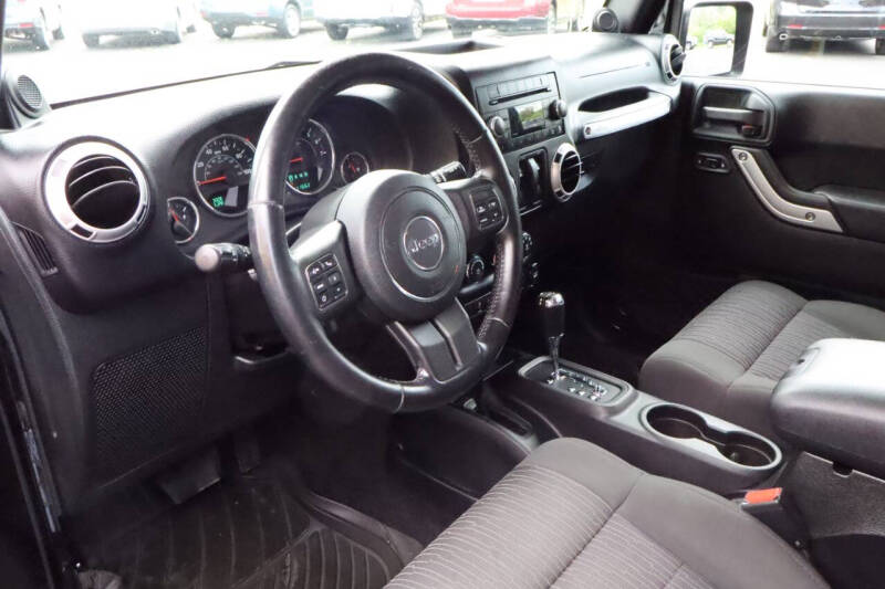 2012 Jeep Wrangler Sahara