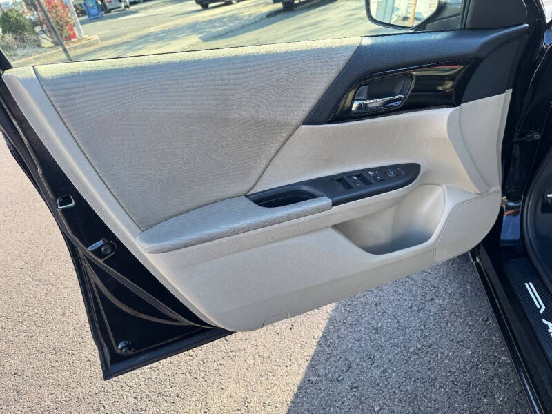 2017 Honda Accord LX