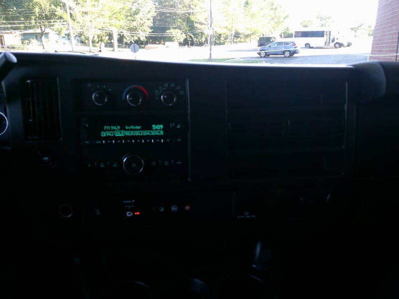 2020 Chevrolet Express 2500