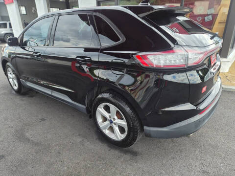 2018 Ford Edge SE