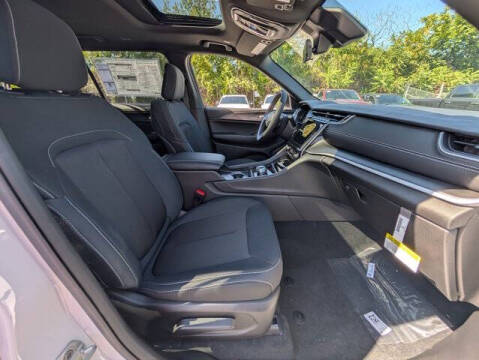 2025 Jeep Grand Cherokee L Laredo X