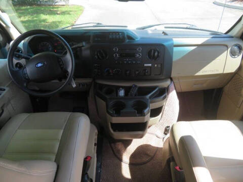 2014 Ford E-Series E-150