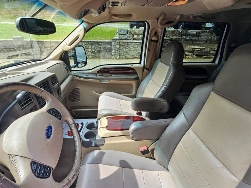 2003 Ford Excursion Eddie Bauer