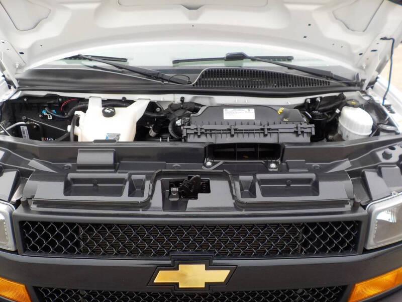 2021 Chevrolet Express 2500