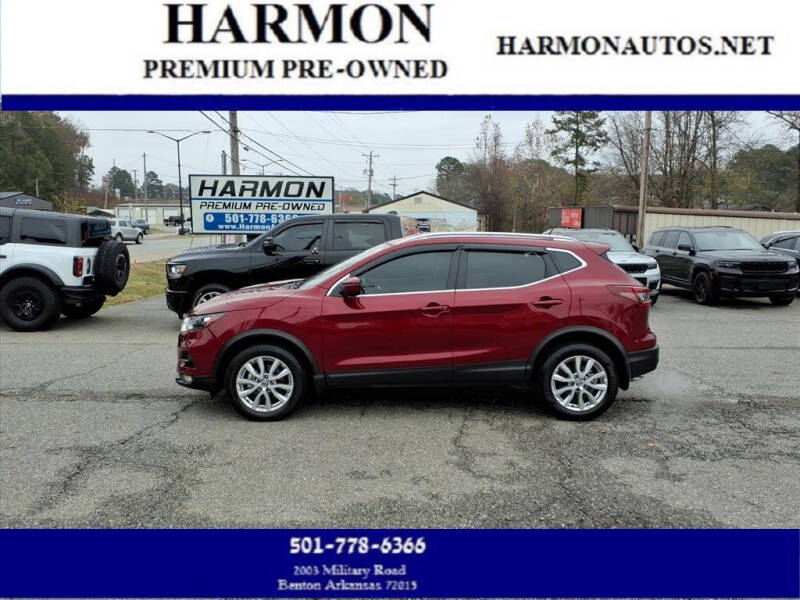 2022 Nissan Rogue Sport SV's photo