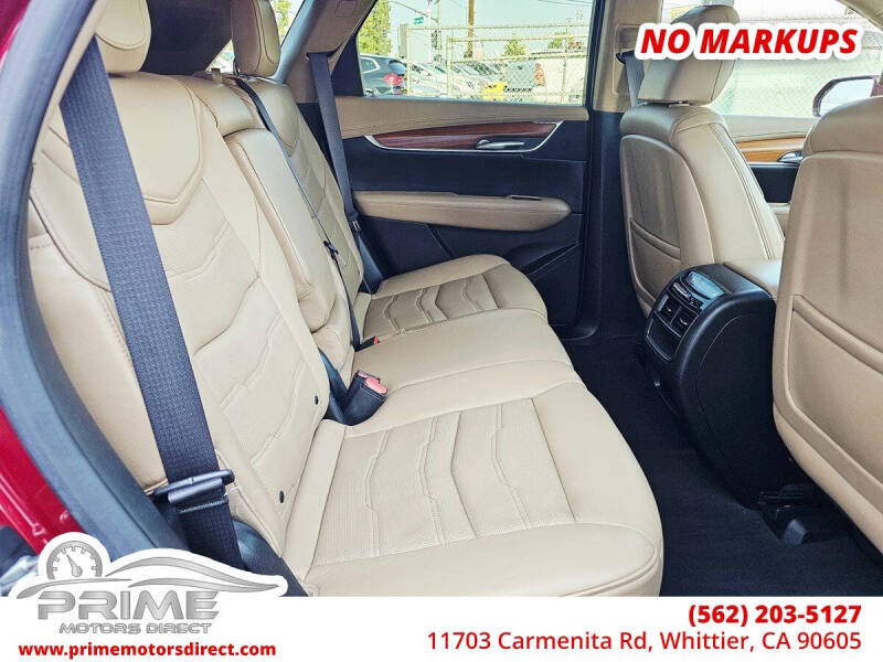 2017 Cadillac XT5 Platinum