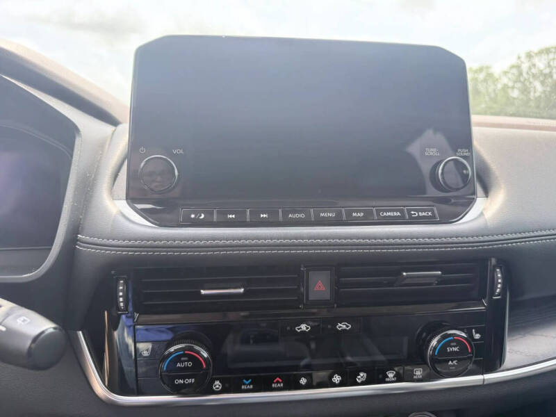 2021 Nissan Rogue Platinum