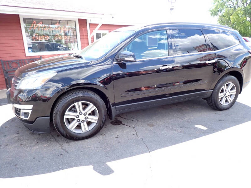 2017 Chevrolet Traverse LT