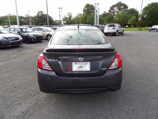 2015 Nissan Versa 1.6 S