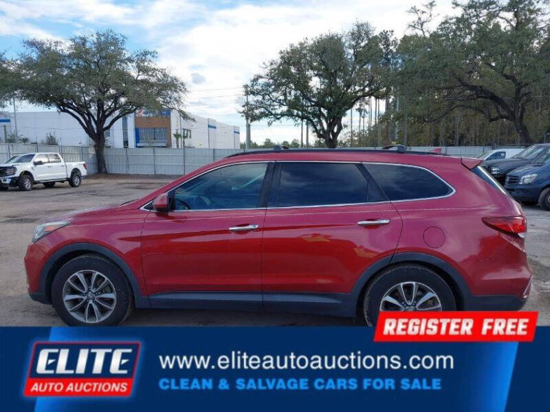2017 Hyundai Santa Fe SE