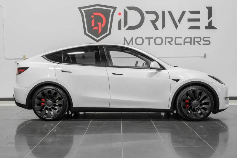 2022 Tesla Model Y Performance