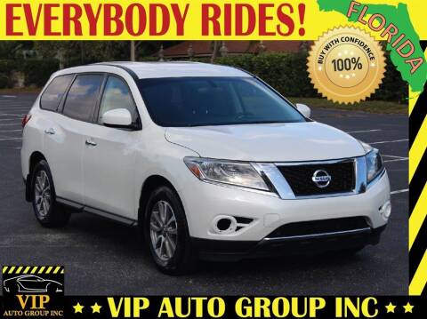 2015 Nissan Pathfinder for sale at VIP Auto Group in Clearwater FL