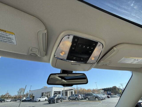 2023 Chrysler 300 Touring L