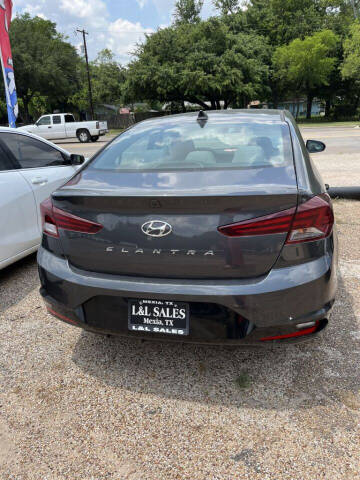 2020 Hyundai Elantra