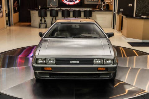 1981 DeLorean DMC-12
