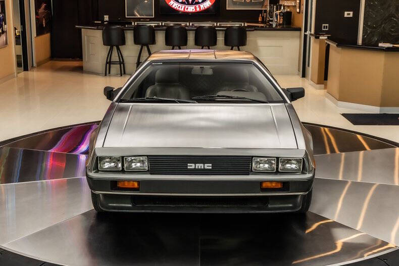 1981 DeLorean DMC-12