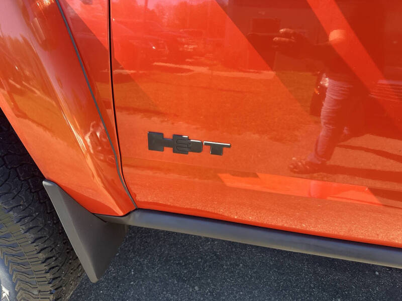 2009 HUMMER H3T Luxury