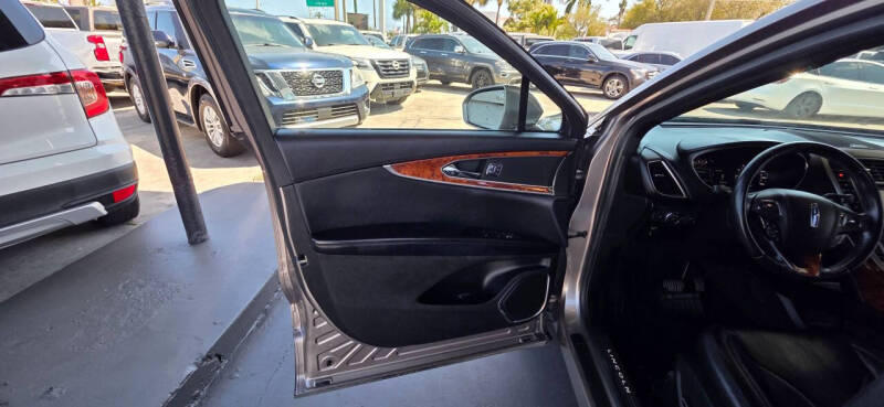 2018 Lincoln MKX Select