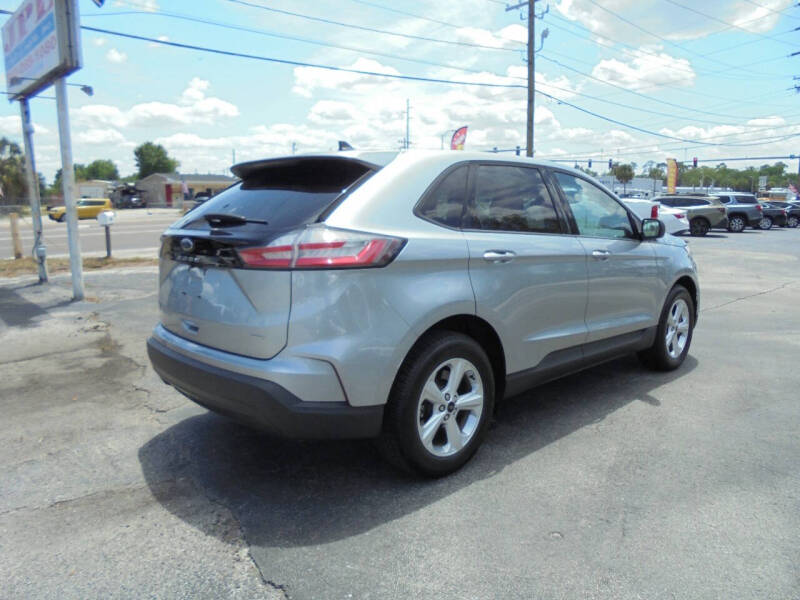 2024 Ford Edge SE