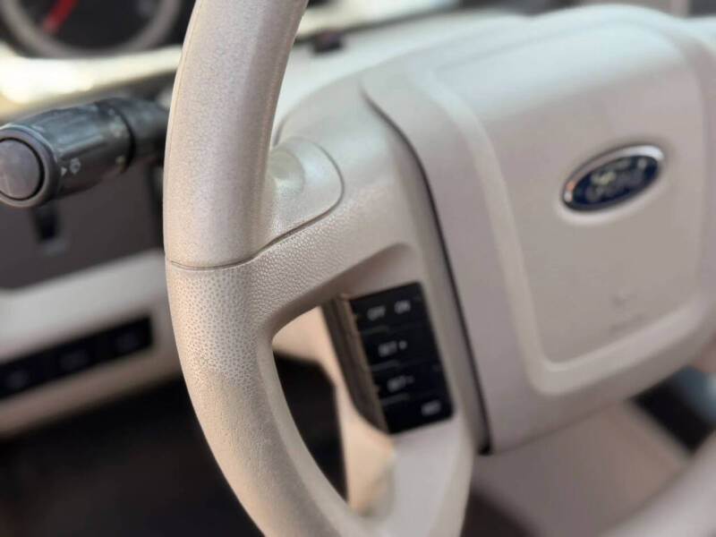 2012 Ford Escape XLS