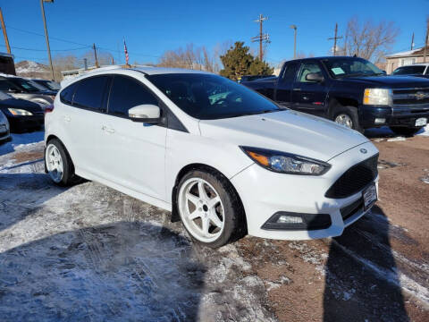 2018 Ford Focus for sale at BERKENKOTTER MOTORS in Brighton CO