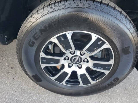 2024 Nissan Titan SV