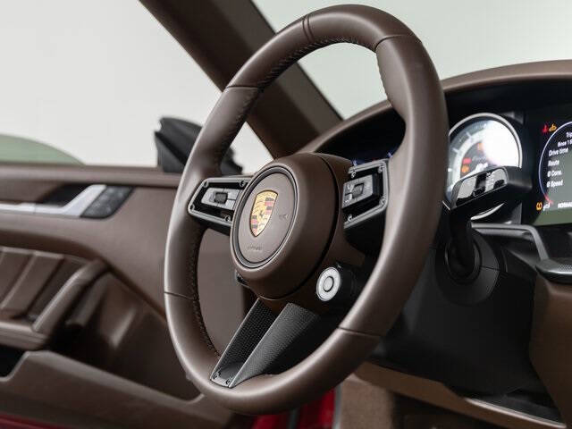 2022 Porsche 911 Turbo S