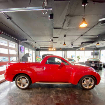 2004 Chevrolet SSR LS
