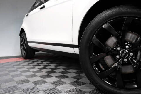 2023 Land Rover Range Rover Evoque P250 SE