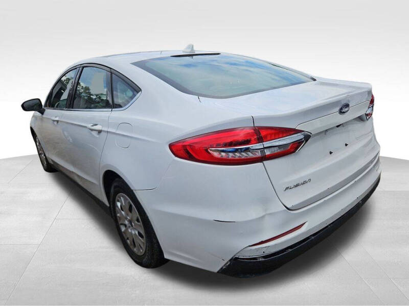 2020 Ford Fusion S